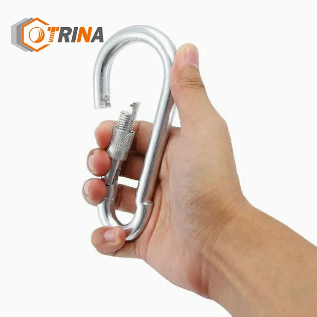 سگک ایمنی در فضای باز